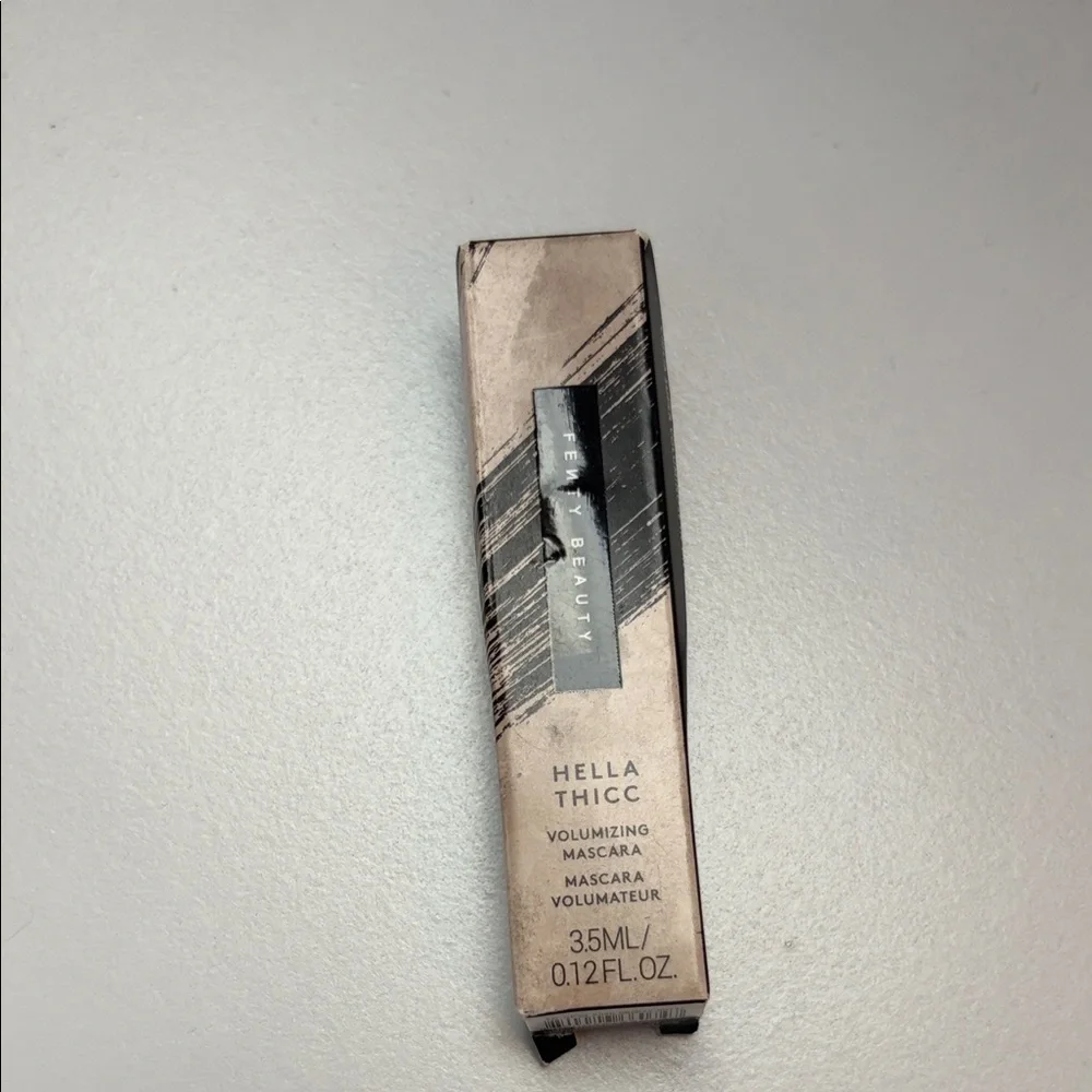 Fenty Beauty Hella Thicc Mascara in Black and Silver size 0.12 FL. OZ.